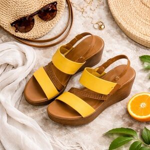 Italian Leather Mustard Yellow Wedge Sandals Boho Comfort Platform Size 8 Summer
